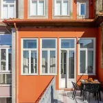 Classic Meets Modern - Downtown Balcony Retreat Lejlighed *