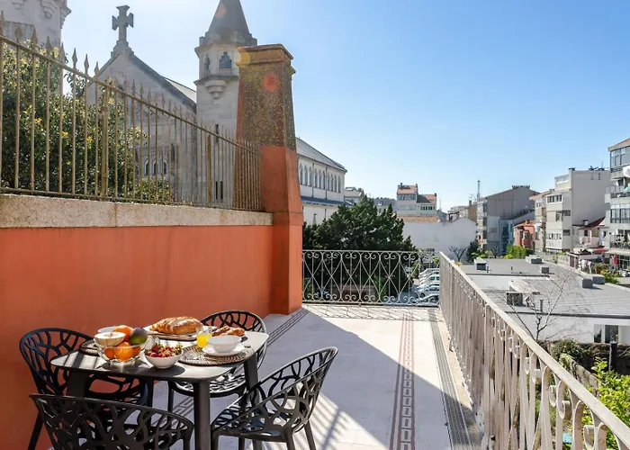 Classic Meets Modern - Downtown Balcony Retreat * Porto