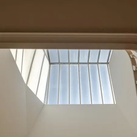 Classic Meets Modern - Downtown Balcony Retreat * Порту