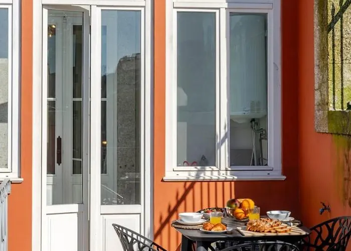 Apartment Classic Meets Modern - Downtown Balcony Retreat Porto